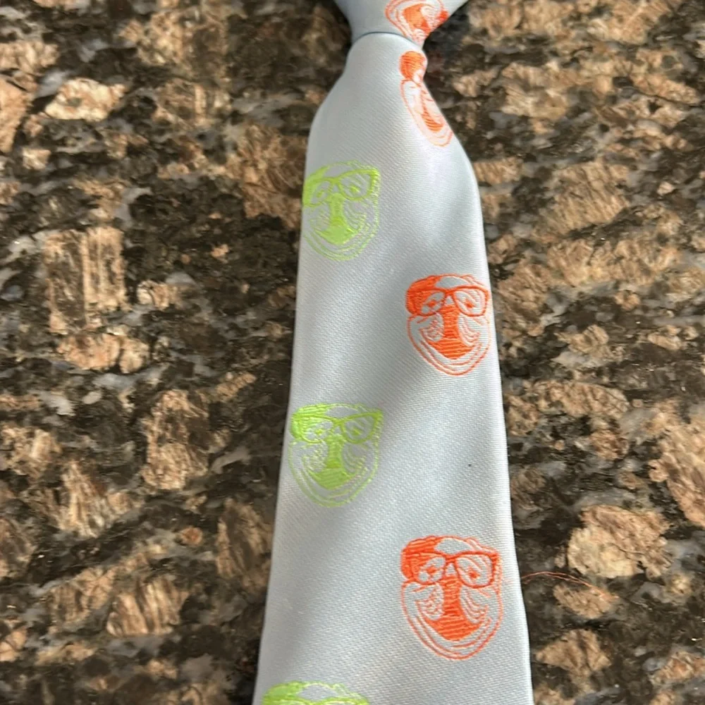 ANDY & EVAN TIE